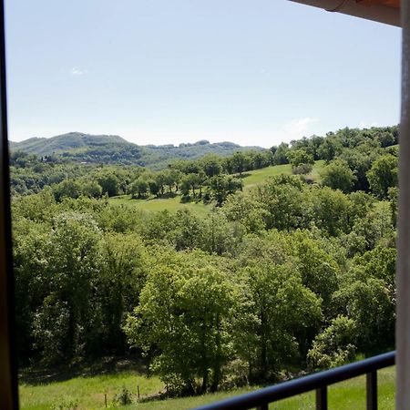 הוילה Piano Delle Pieve Relais Parco Del Subasio מראה חיצוני תמונה