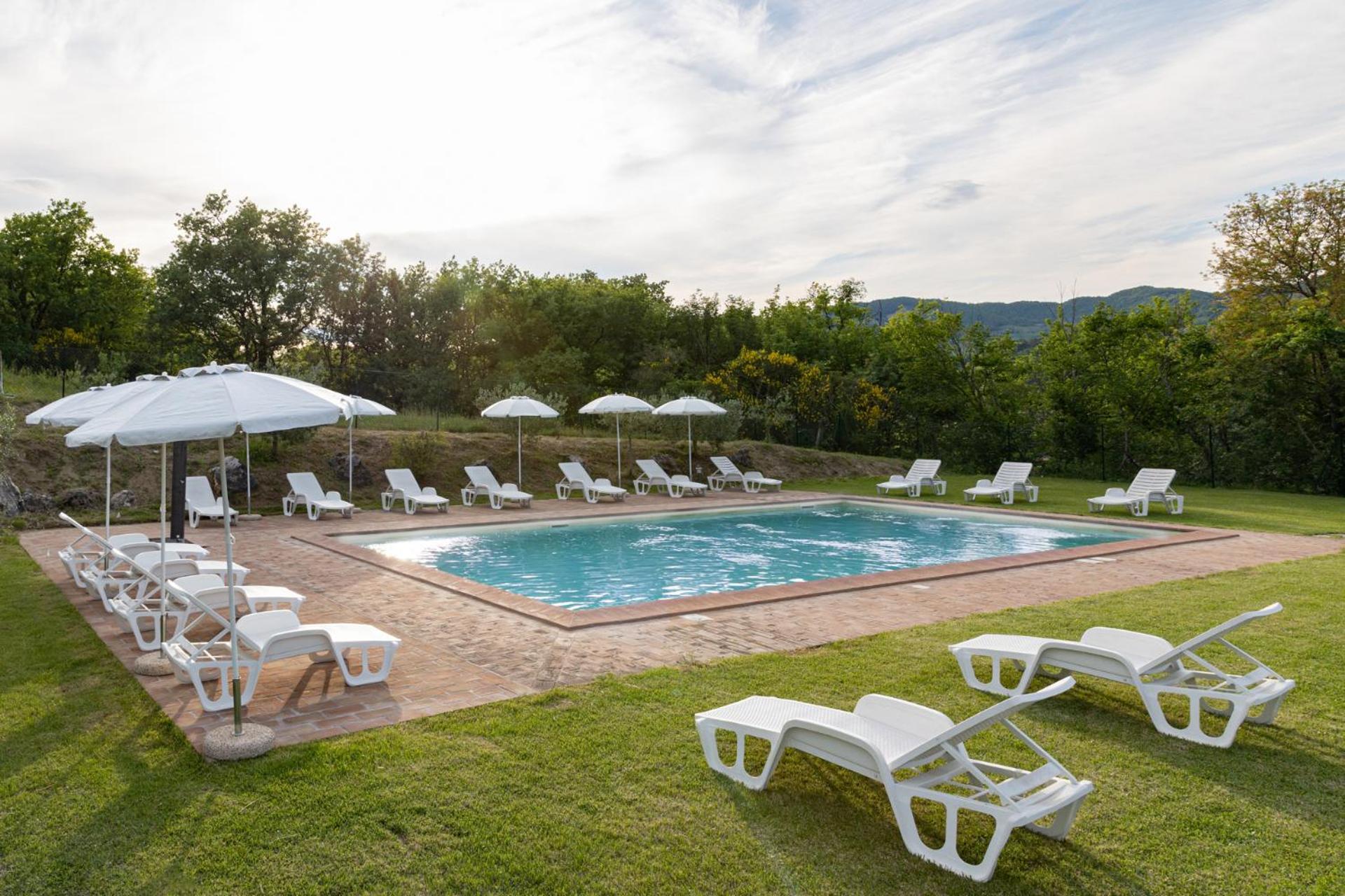 הוילה Piano Delle Pieve Relais Parco Del Subasio מראה חיצוני תמונה