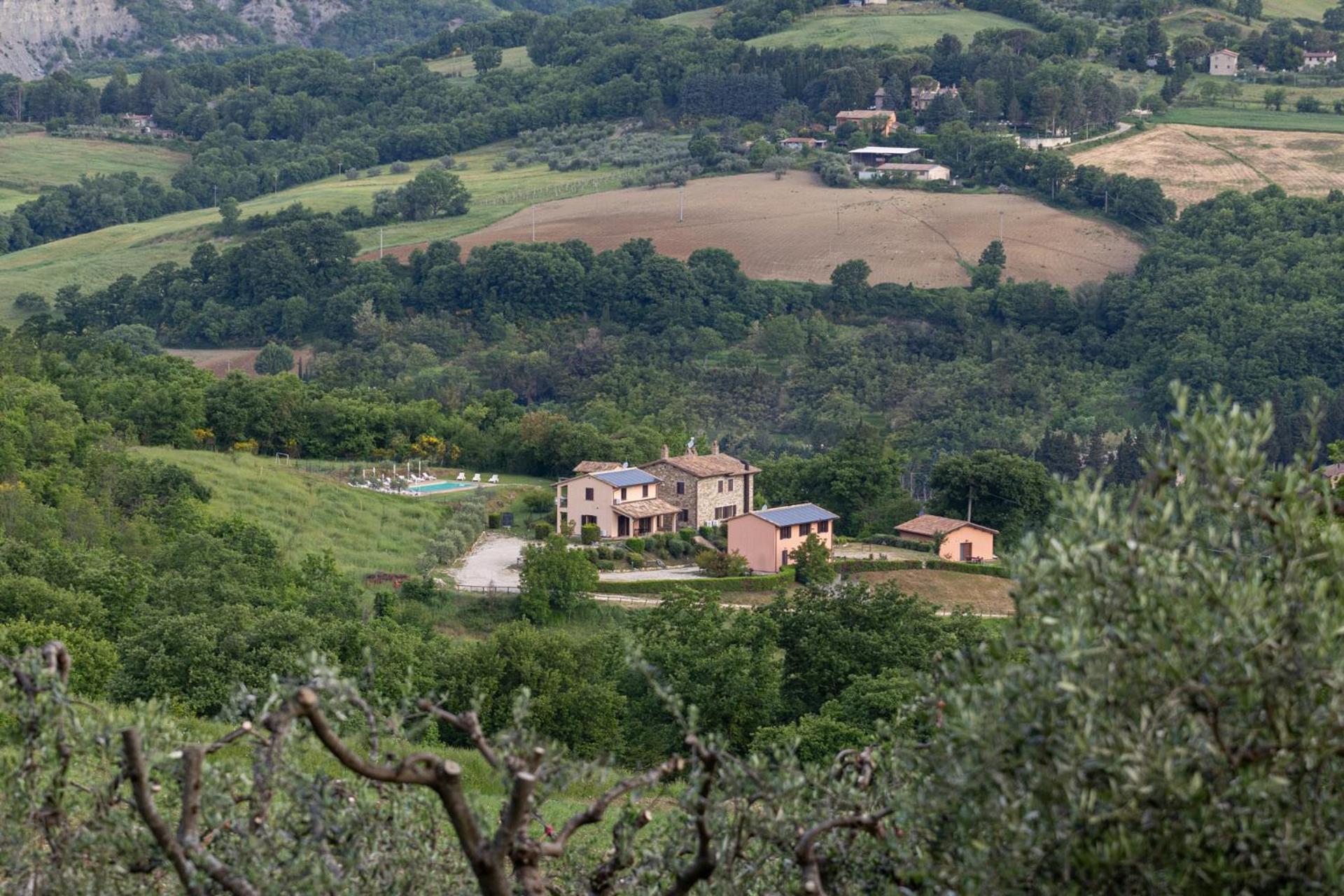 הוילה Piano Delle Pieve Relais Parco Del Subasio מראה חיצוני תמונה