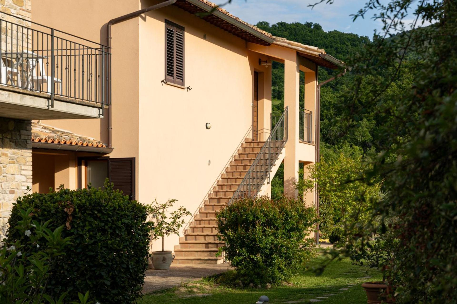 הוילה Piano Delle Pieve Relais Parco Del Subasio מראה חיצוני תמונה