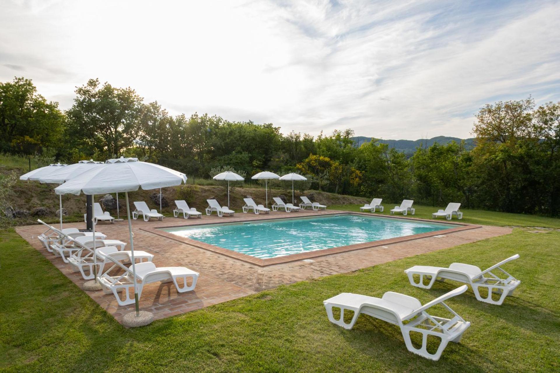 הוילה Piano Delle Pieve Relais Parco Del Subasio מראה חיצוני תמונה